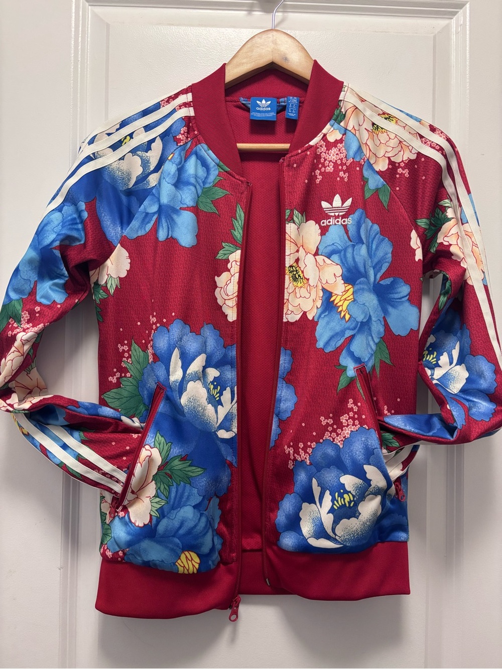 ADIDAS *Rare* Farm Rio x Adidas
Originals Chita Floral Womens Track Jacket XS